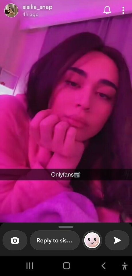 Photo nue de fuite OnlyFans de Sisililslut