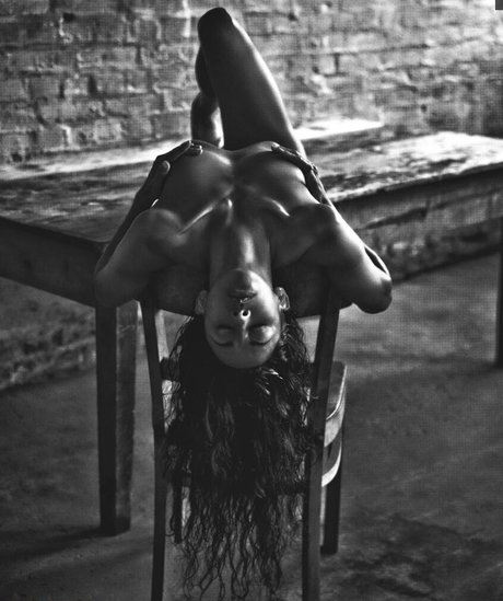Photo nue de fuite OnlyFans de Laetitia Bouffard Roupe
