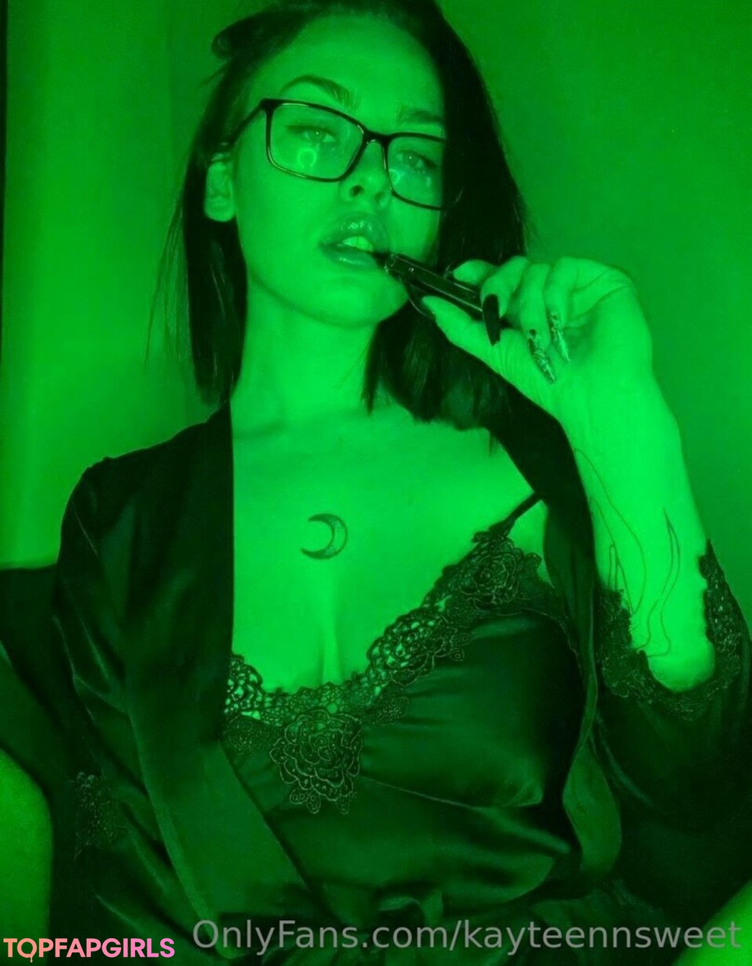 Photo nue de fuite OnlyFans de Kayteennsweet #25 Photo nue de fuite OnlyFans de Kayteennsweet #25