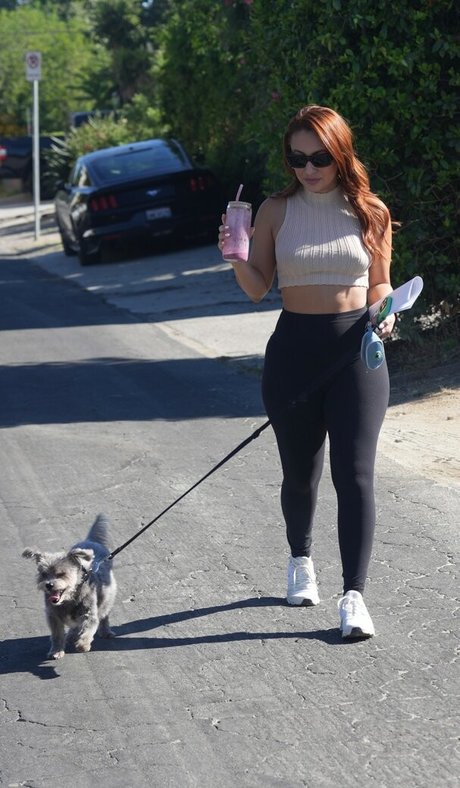 Francia Raisa