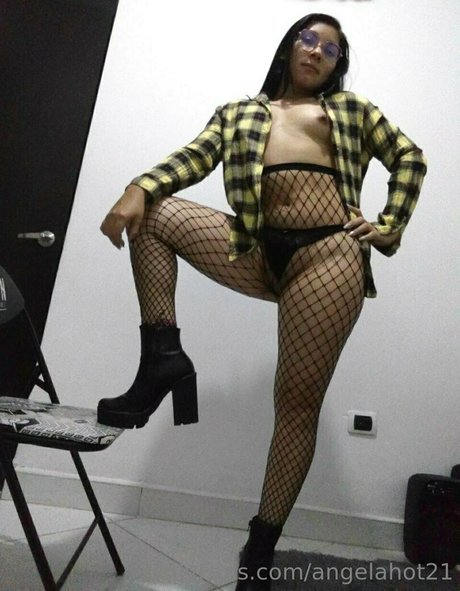 Angelahot21