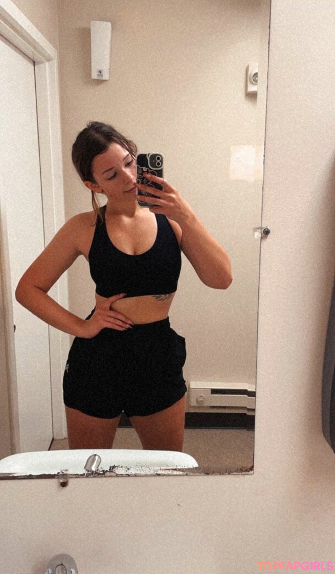 Photo nue de fuite OnlyFans de Nikki Woods #1197