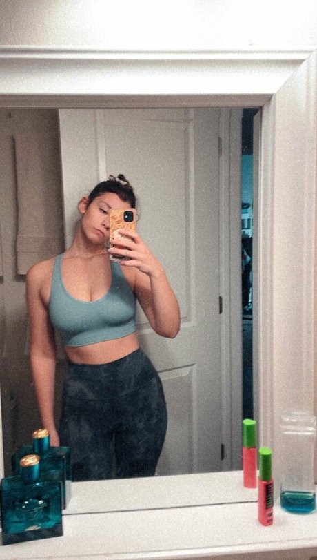 Nikki Woods