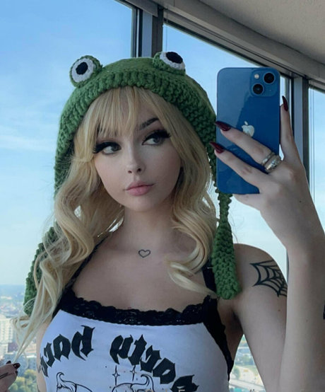Photo nue de fuite OnlyFans de Ivywaifuu