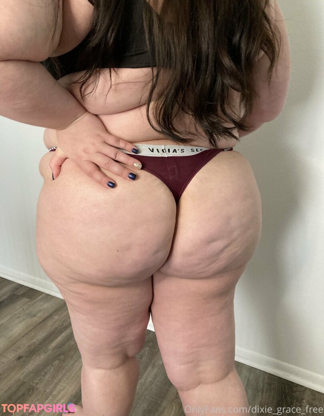 Photo nue de fuite OnlyFans de Dixiegracefree #4 Photo nue de fuite OnlyFans de Dixiegracefree #4