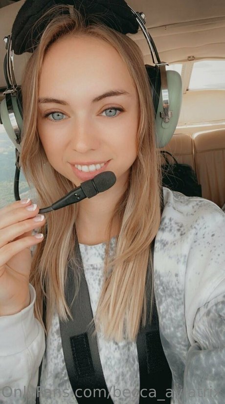Becca_aviatrix