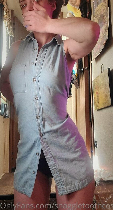 Snaggletoothcostumes