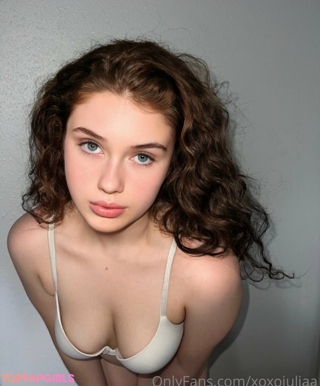 Photo nue de fuite OnlyFans de Xoxojuliaa #14 Photo nue de fuite OnlyFans de Xoxojuliaa #14