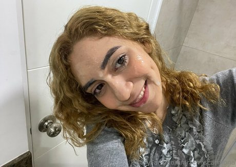 Photo nue de fuite OnlyFans de Artemiscarmona