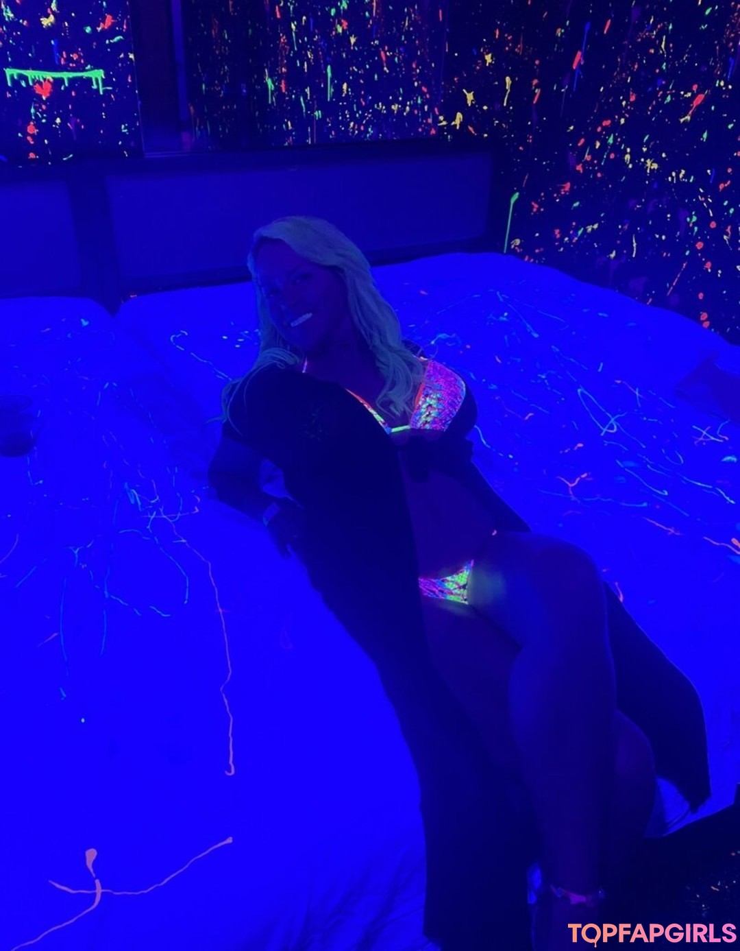Photo nue de fuite OnlyFans de Amieworldwidefree #141 Photo nue de fuite OnlyFans de Amieworldwidefree #141