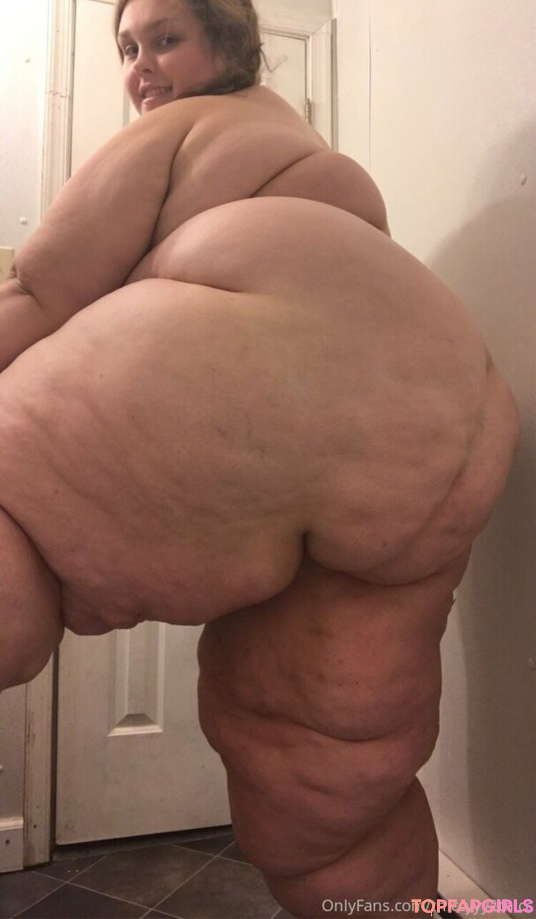 Photo nue de fuite OnlyFans de Thiccyyy2thicc #108 Photo nue de fuite OnlyFans de Thiccyyy2thicc #108
