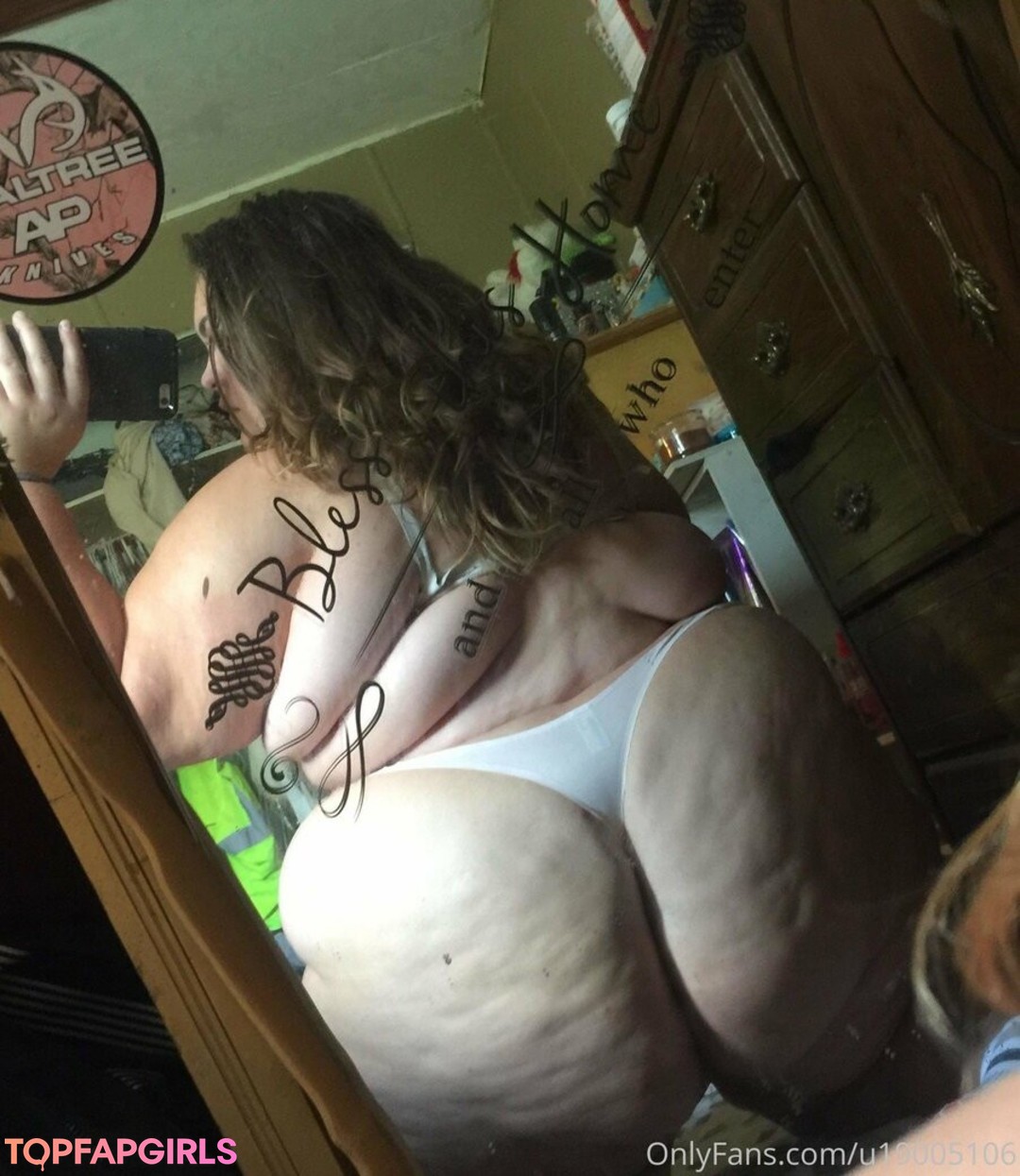 Photo nue de fuite OnlyFans de Thiccyyy2thicc #60 Photo nue de fuite OnlyFans de Thiccyyy2thicc #60