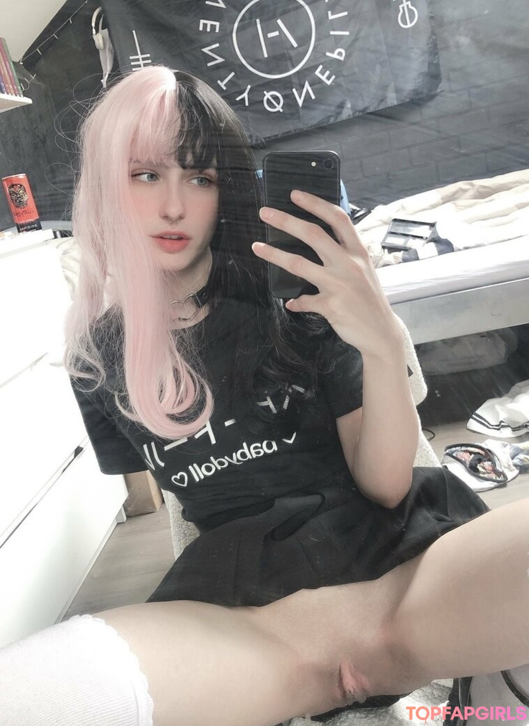 Photo nue de fuite OnlyFans de Petitetwink #101 Photo nue de fuite OnlyFans de Petitetwink #101