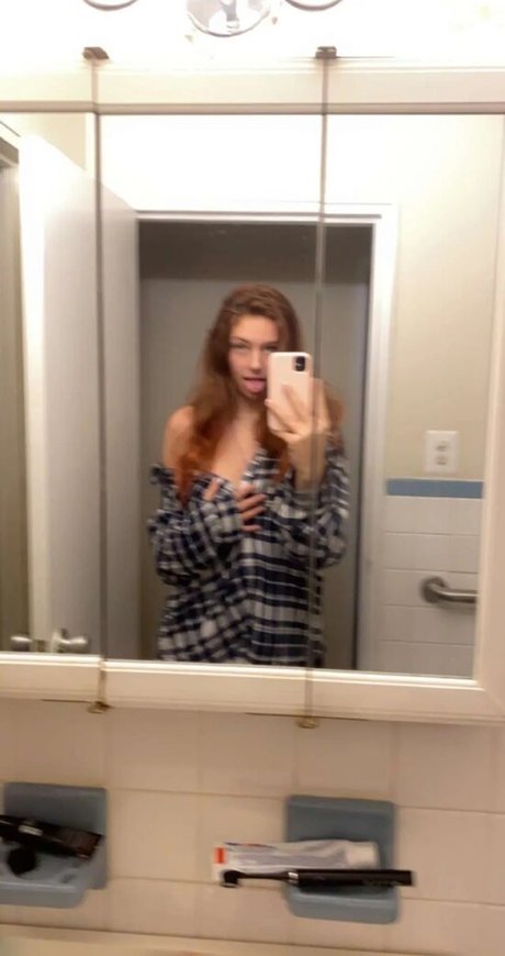 Lydia Renae