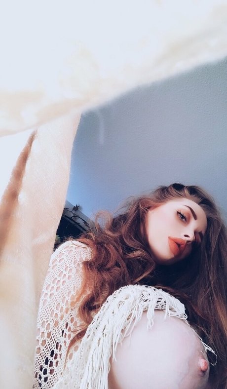 Photo nue de fuite OnlyFans de Nikoatmodel