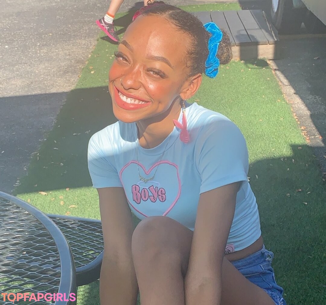 Photo nue de fuite OnlyFans de Chynaunique #1 Photo nue de fuite OnlyFans de Chynaunique #1