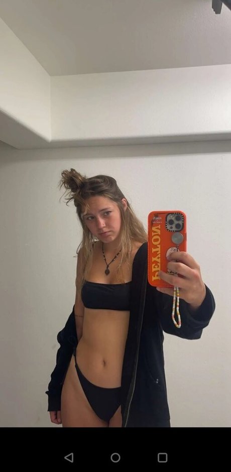 Photo nue de fuite OnlyFans de Peyton Coffee