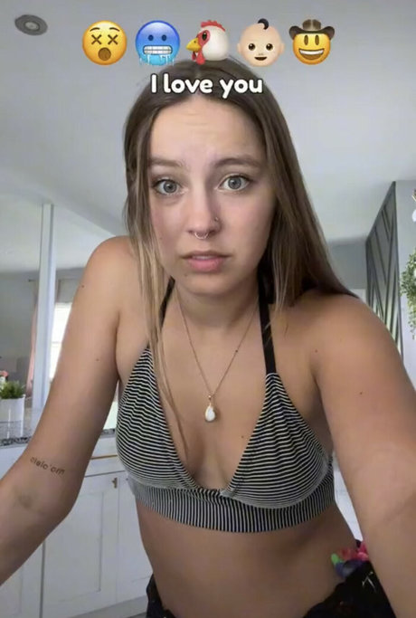 Peyton Coffee Photo nue de fuite OnlyFans de Peyton Coffee #73