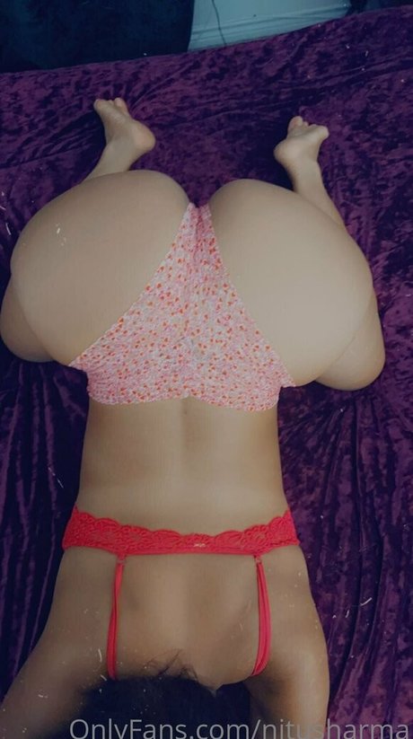 Photo nue de fuite OnlyFans de Nitu Sharma