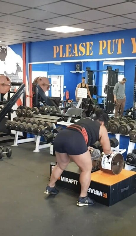 StrongWomen ????