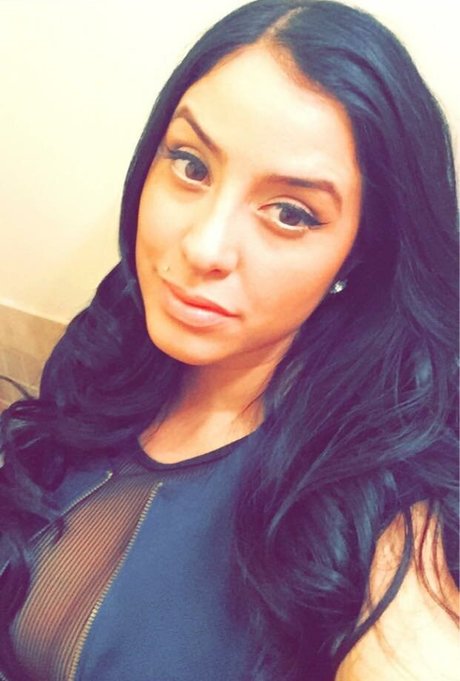 Laura Stylez