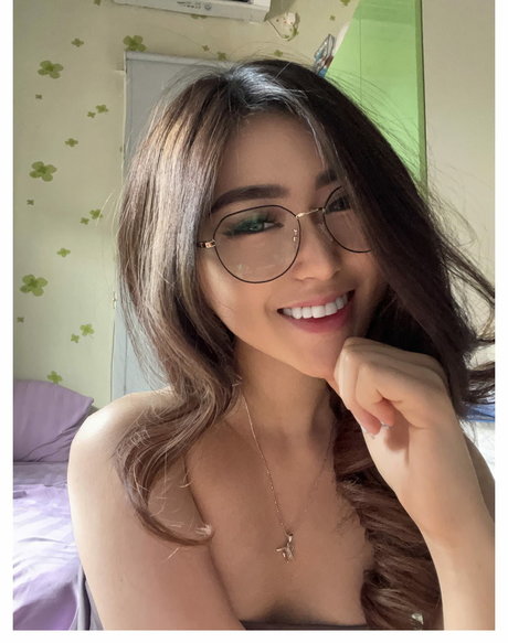 Photo nue de fuite OnlyFans de Felicia Carissa