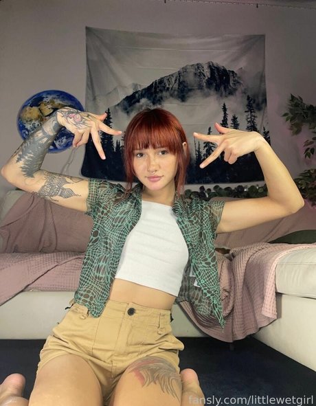 Photo nue de fuite OnlyFans de Littlewetgirl