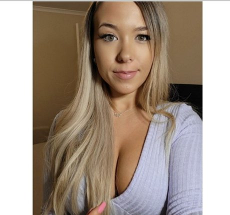 Photo nue de fuite OnlyFans de Kimjade999