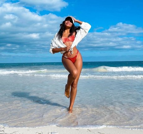 Photo nue de fuite OnlyFans de Any Gabrielly