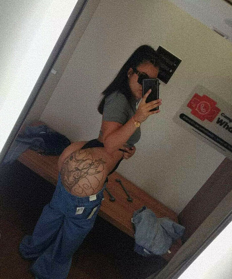 Photo nue de fuite OnlyFans de Selene Velazquez