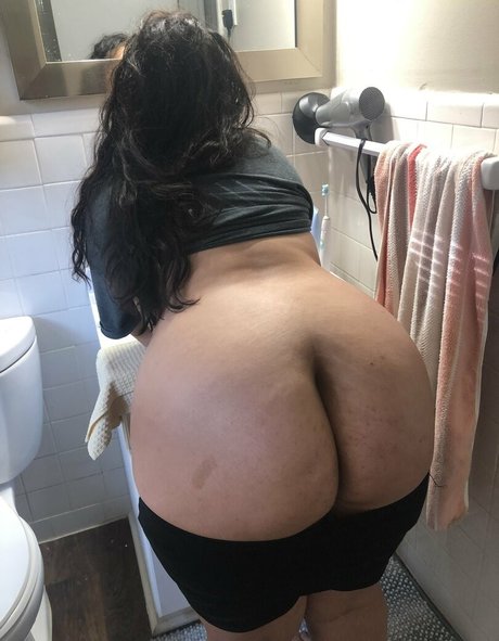 Photo nue de fuite OnlyFans de Egyptianhoneyx