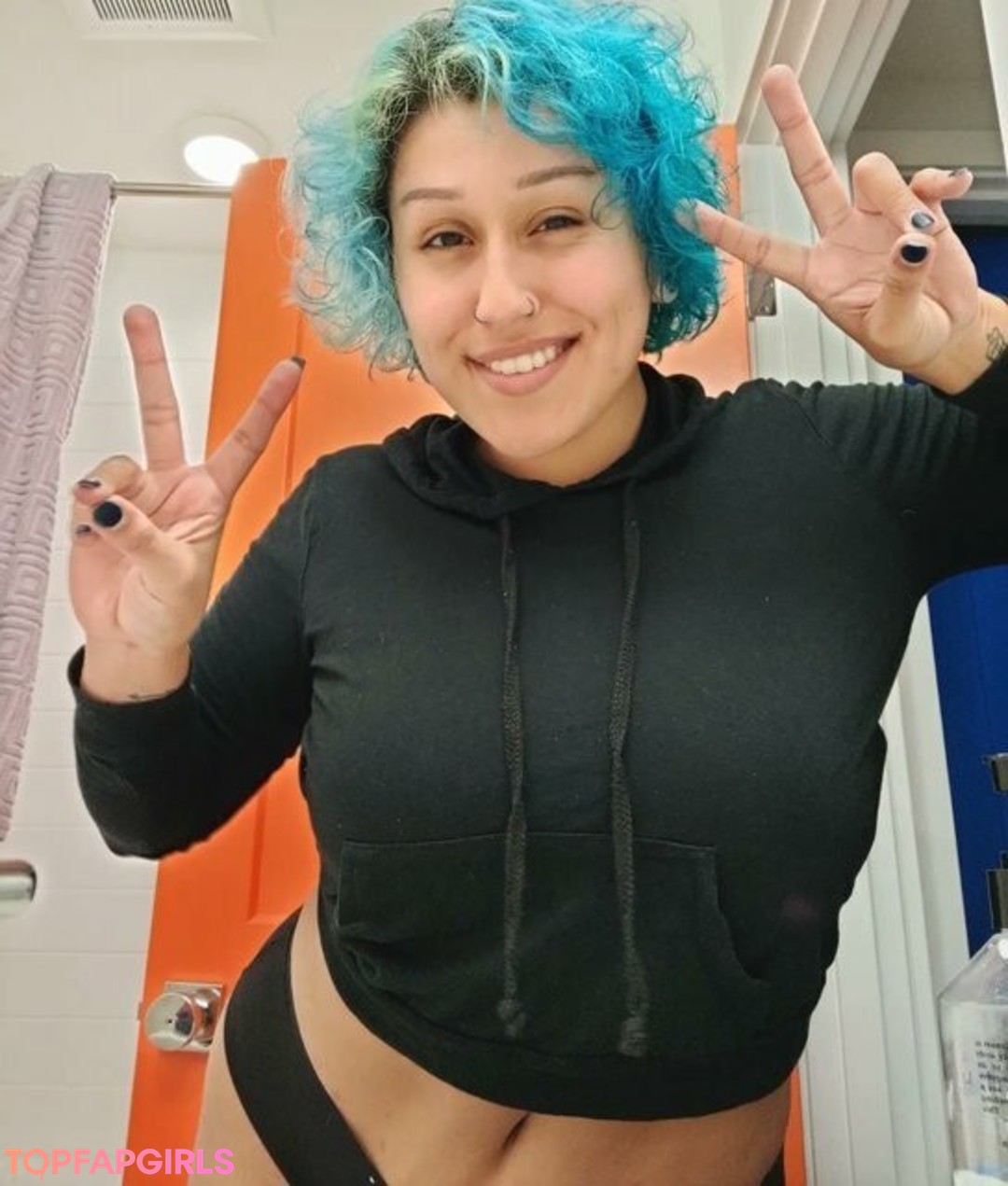 Photo nue de fuite OnlyFans de Venusontheflipside #35 Photo nue de fuite OnlyFans de Venusontheflipside #35