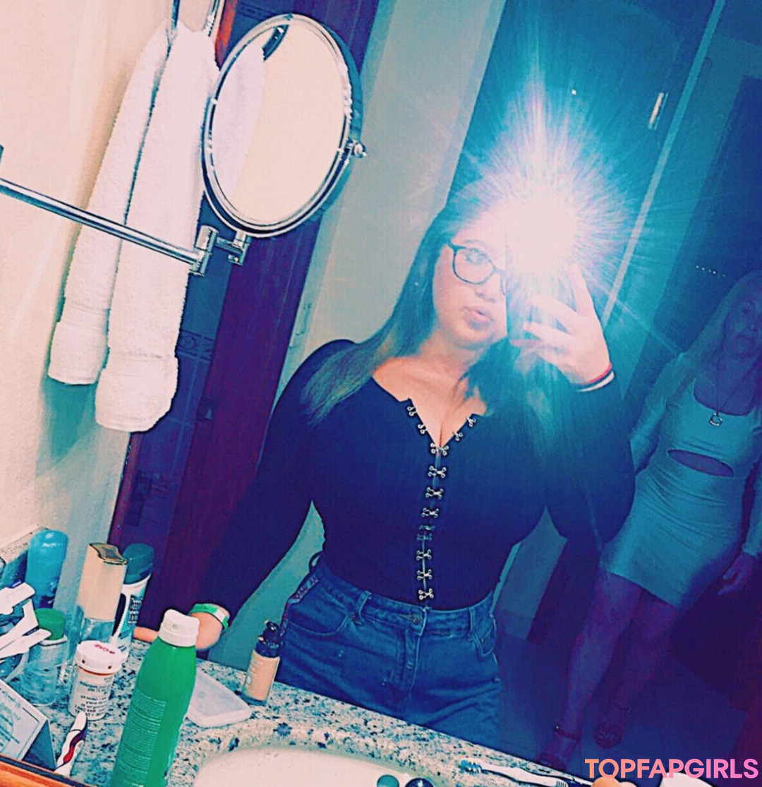 Photo nue de fuite OnlyFans de Harley Stein #137 Photo nue de fuite OnlyFans de Harley Stein #137