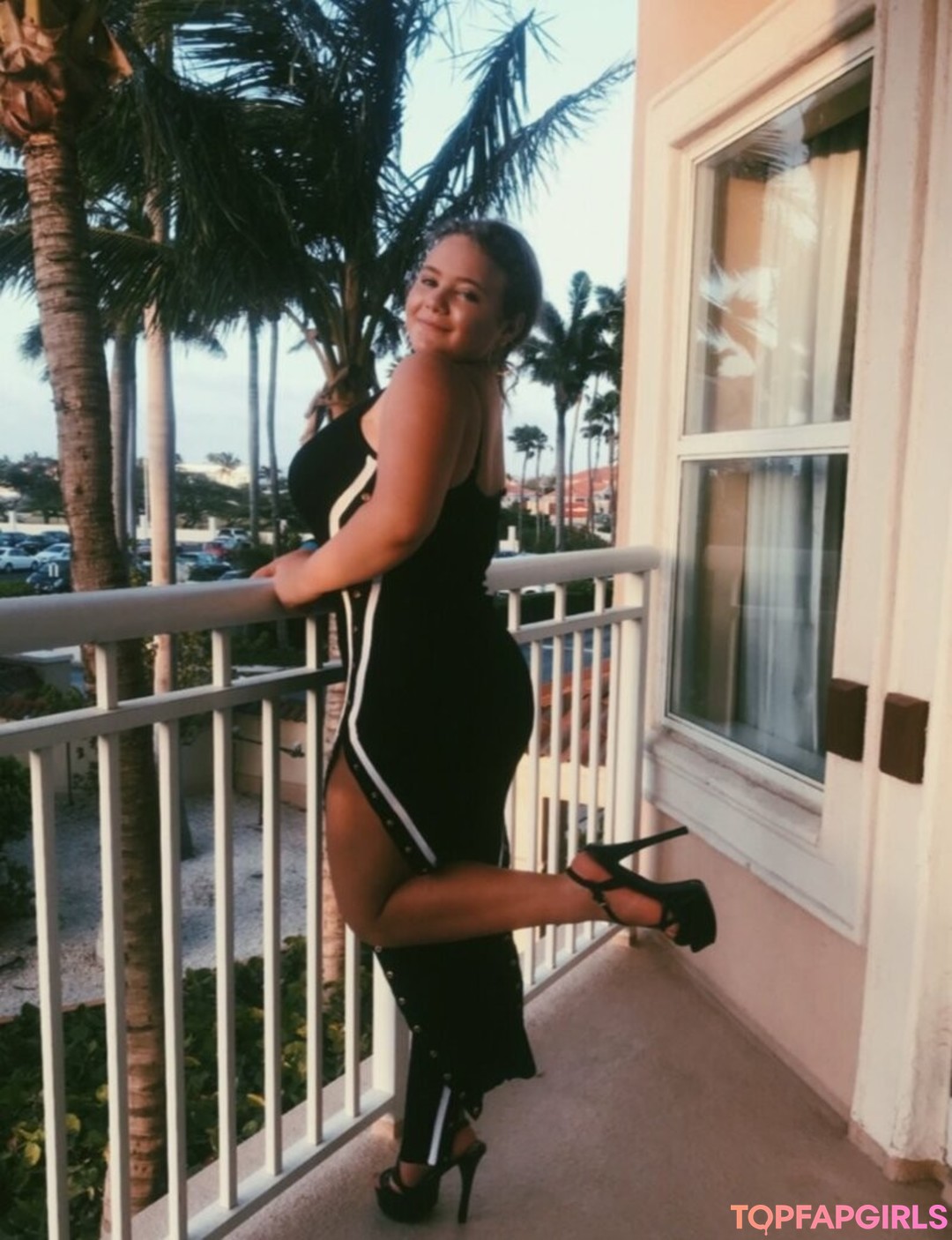 Photo nue de fuite OnlyFans de Harley Stein #194 Photo nue de fuite OnlyFans de Harley Stein #194