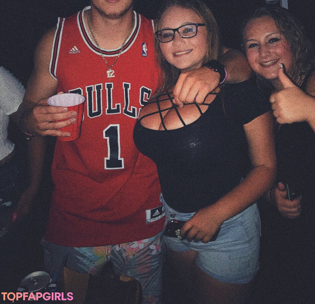 Photo nue de fuite OnlyFans de Harley Stein #22 Photo nue de fuite OnlyFans de Harley Stein #22