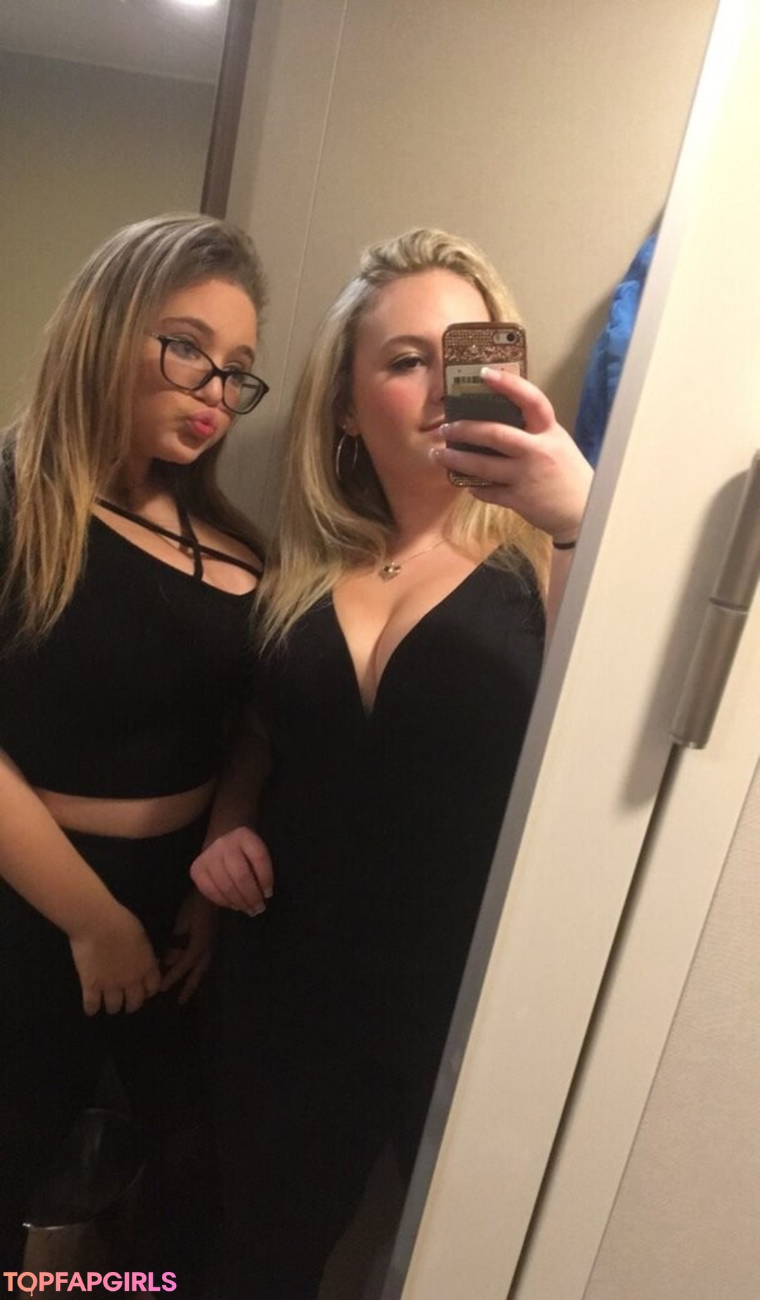 Photo nue de fuite OnlyFans de Harley Stein #85 Photo nue de fuite OnlyFans de Harley Stein #85