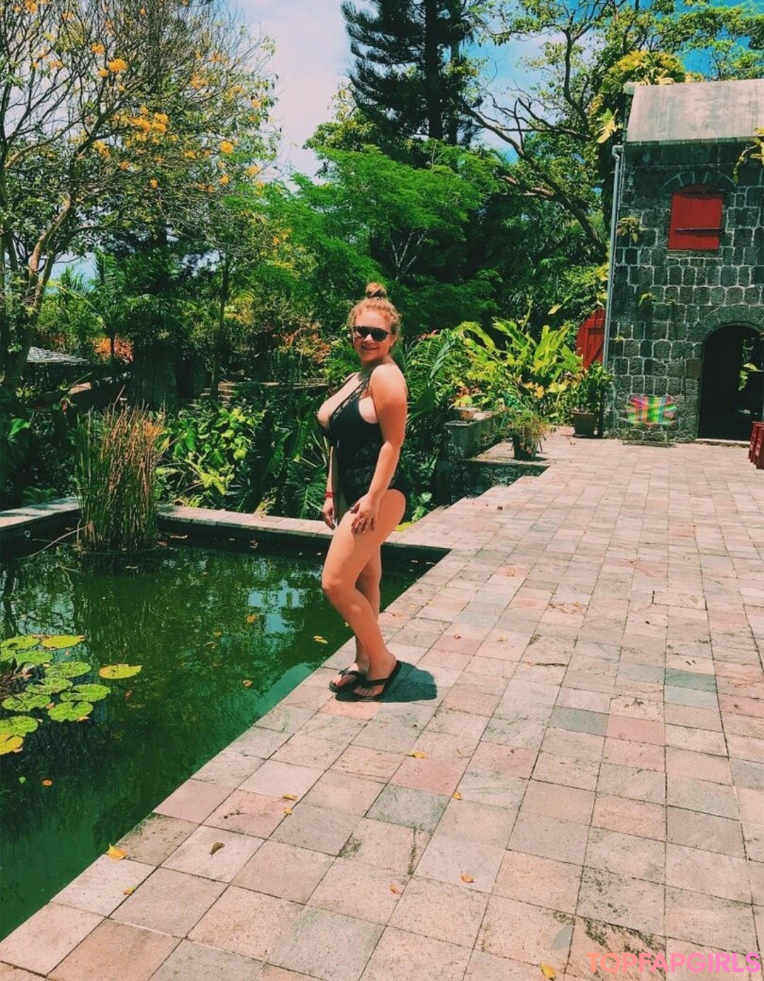 Photo nue de fuite OnlyFans de Harley Stein #88 Photo nue de fuite OnlyFans de Harley Stein #88