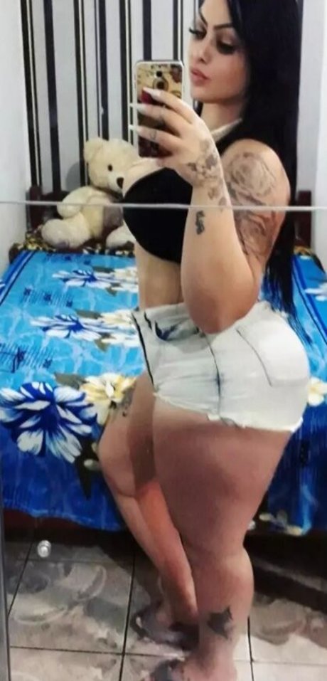 Photo nue de fuite OnlyFans de Mari Santos Ss2