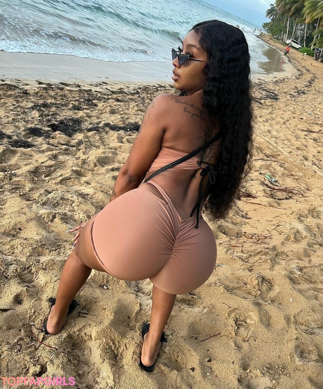 Photo nue de fuite OnlyFans de Cathiimedialuna #20 Photo nue de fuite OnlyFans de Cathiimedialuna #20