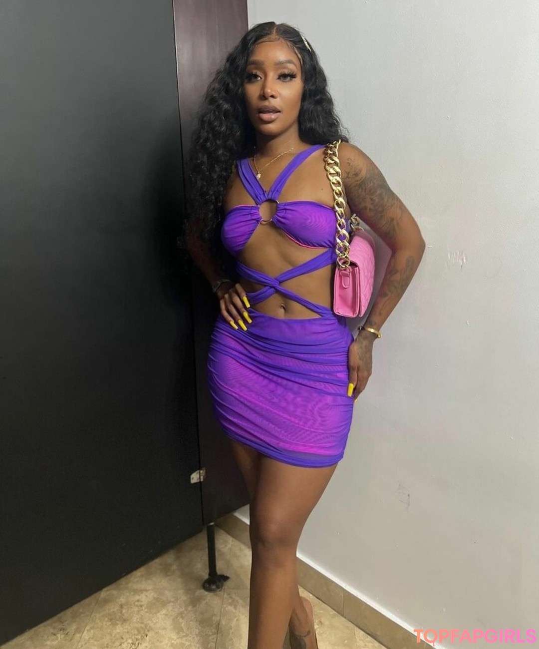 Photo nue de fuite OnlyFans de Cathiimedialuna #61 Photo nue de fuite OnlyFans de Cathiimedialuna #61