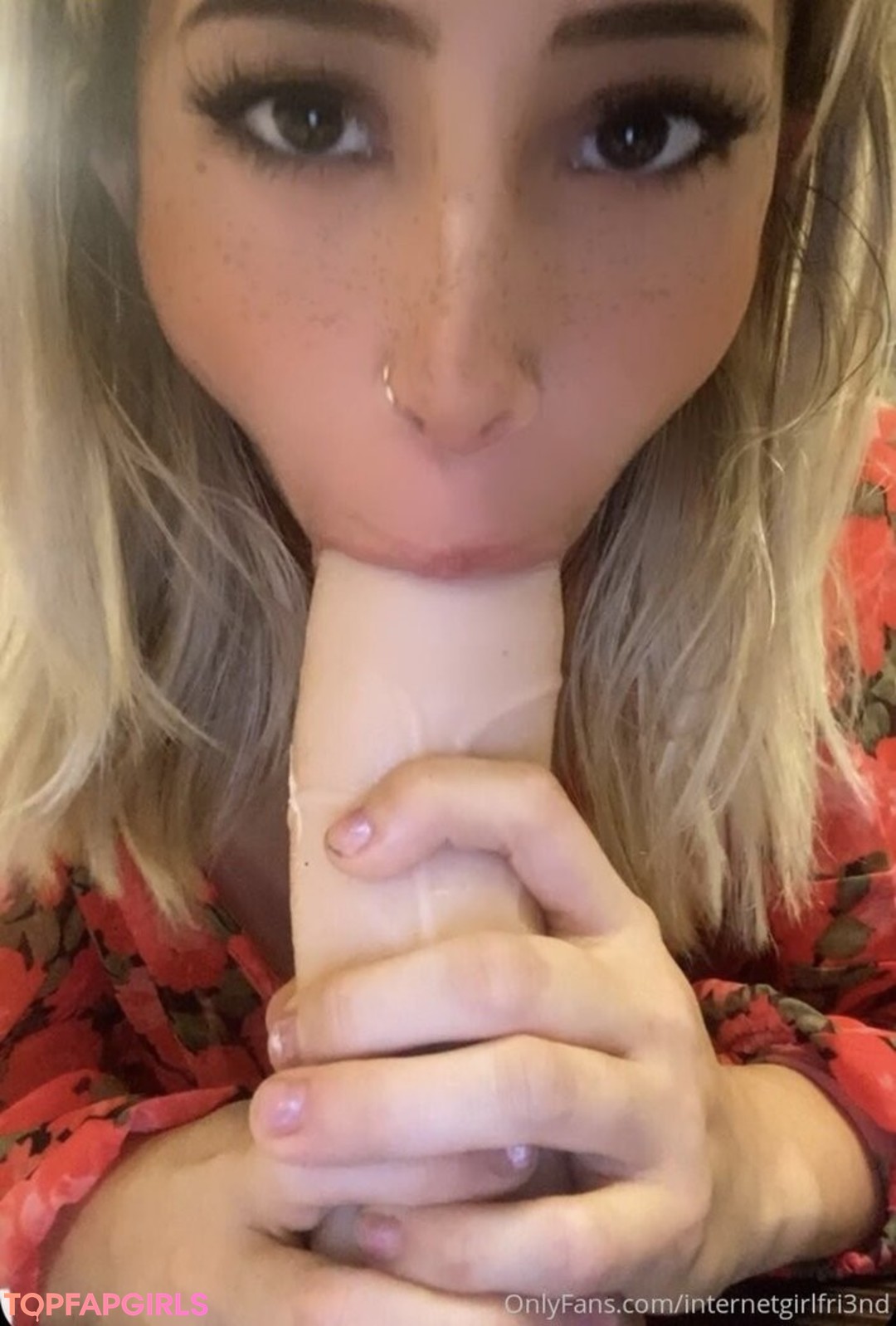 Photo nue de fuite OnlyFans de Ivorydolphins #32 Photo nue de fuite OnlyFans de Ivorydolphins #32