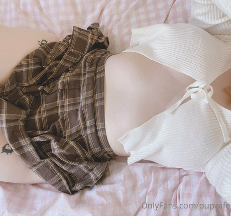Photo nue de fuite OnlyFans de Pupwife