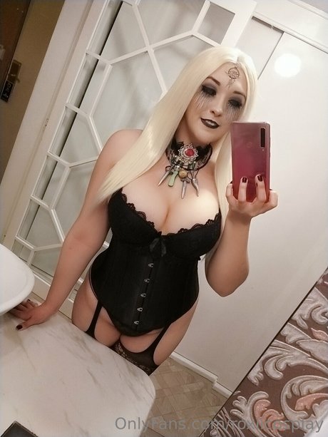 Roxii Cosplay