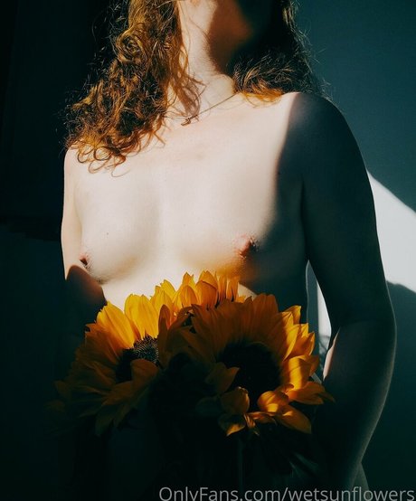 Photo nue de fuite OnlyFans de Wetsunflowers