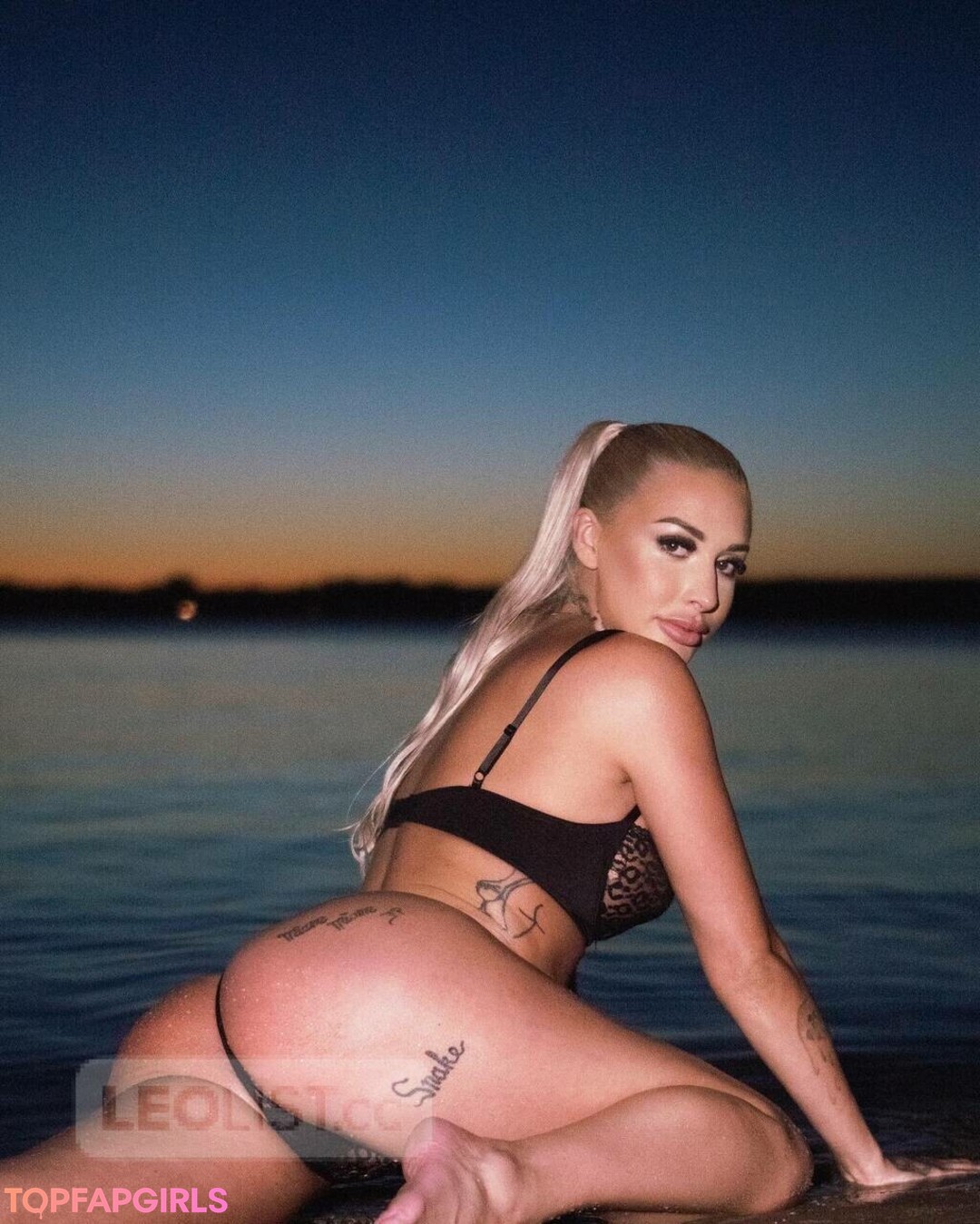 Photo nue de fuite OnlyFans de Elodie Baillargeon Roy #26 Photo nue de fuite OnlyFans de Elodie Baillargeon Roy #26