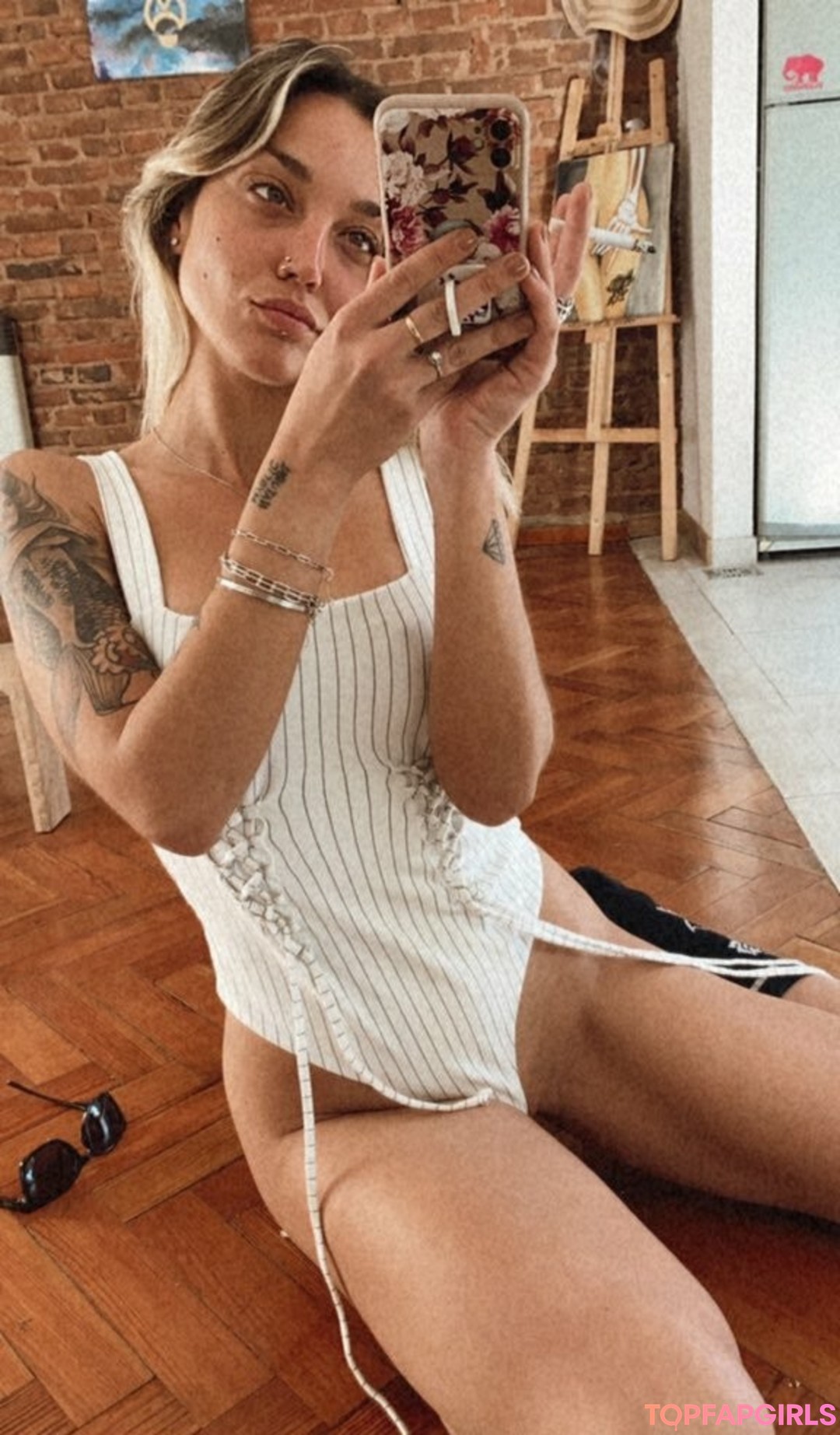 Photo nue de fuite OnlyFans de Chinagranj #12 Photo nue de fuite OnlyFans de Chinagranj #12