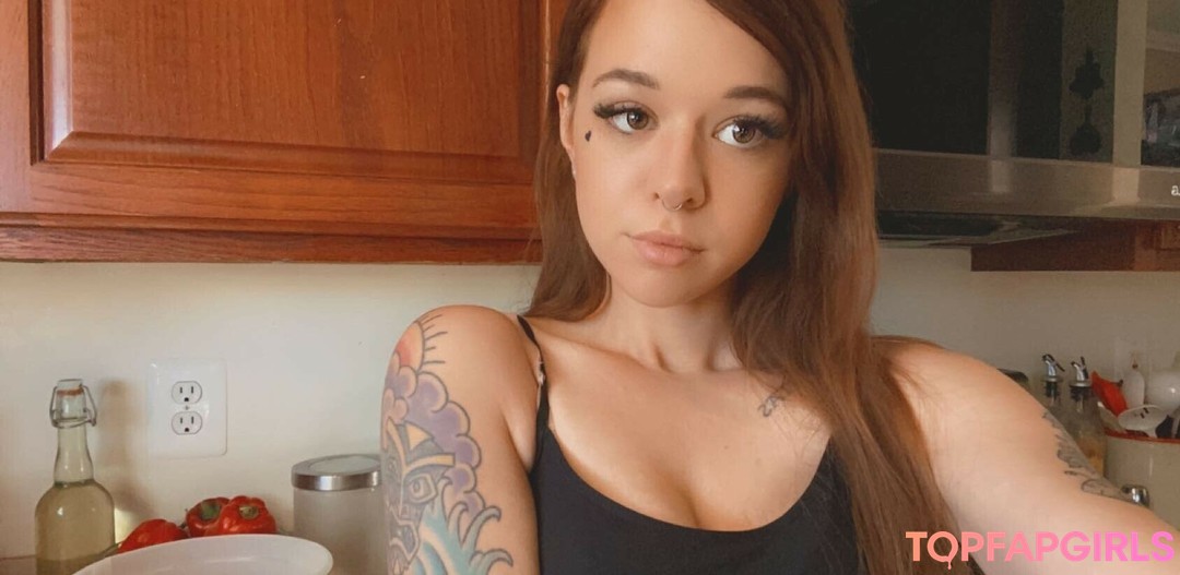 Photo nue de fuite OnlyFans de Becky May #14 Photo nue de fuite OnlyFans de Becky May #14