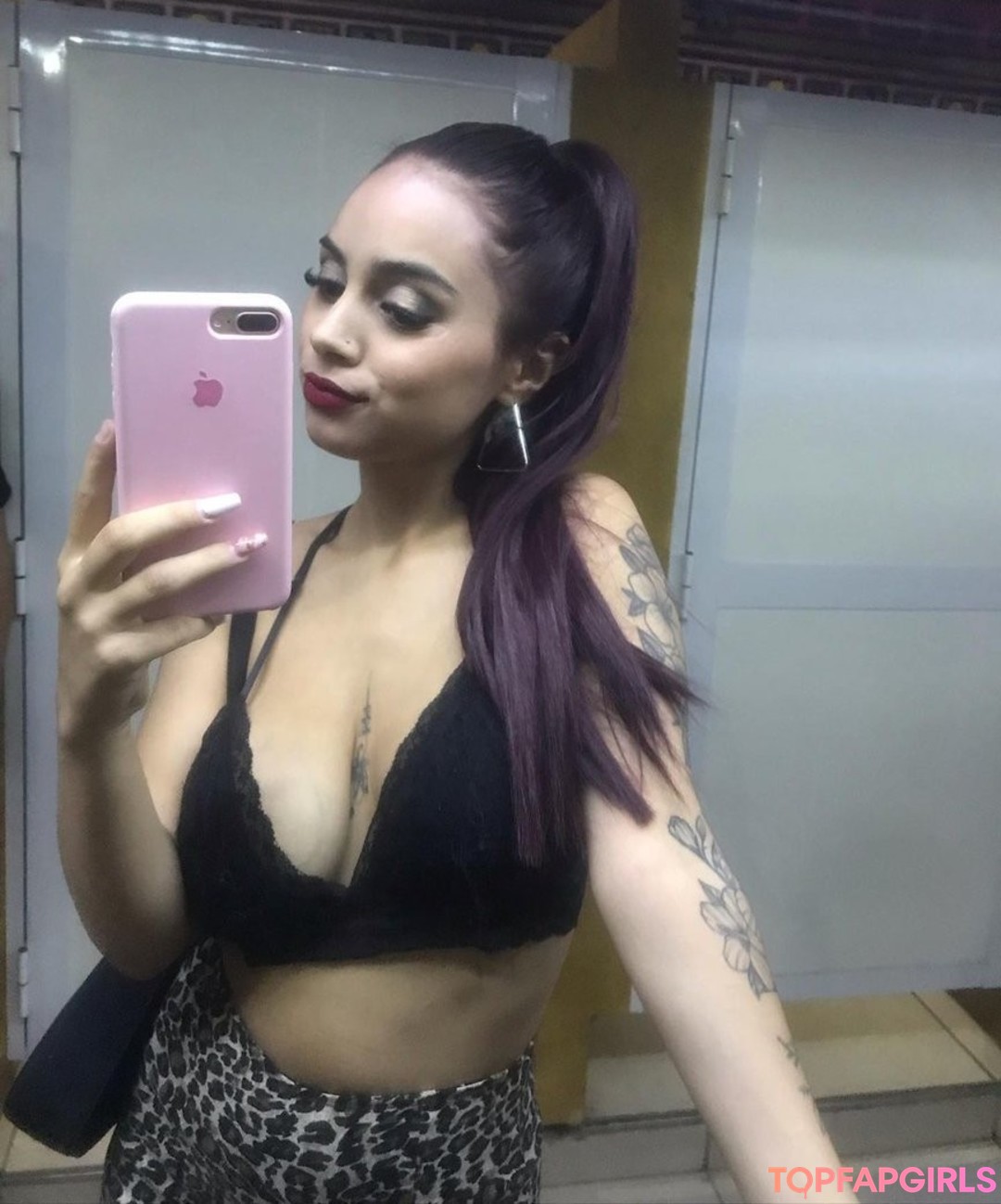 Photo nue de fuite OnlyFans de Jazzminantonella #7 Photo nue de fuite OnlyFans de Jazzminantonella #7