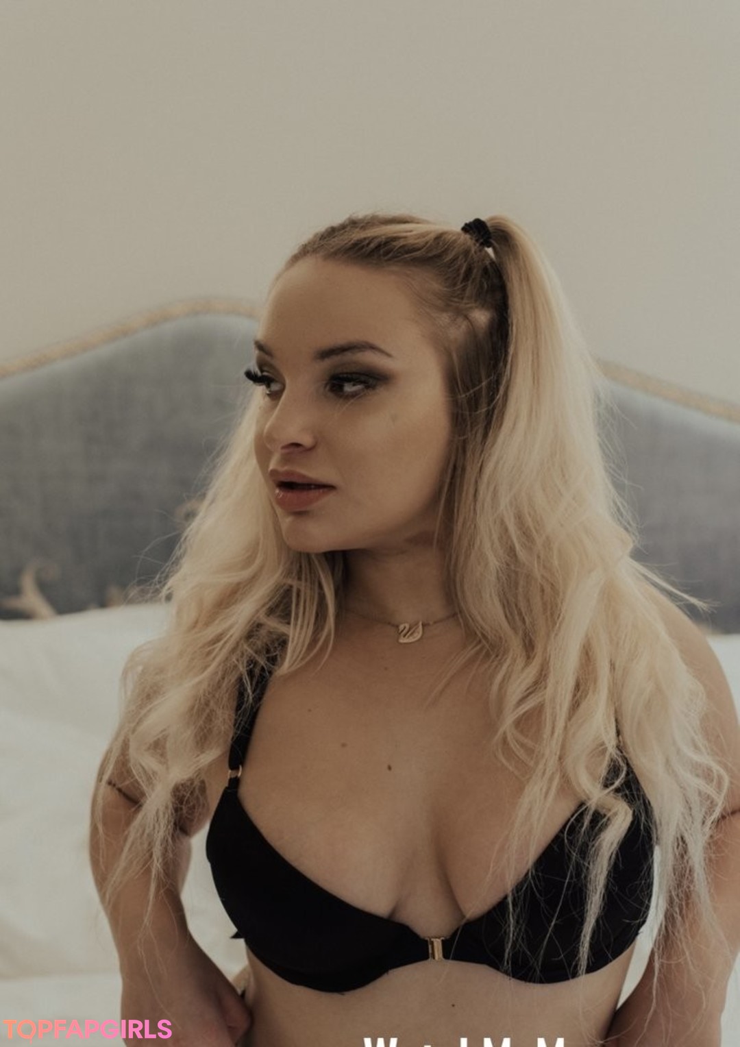 Photo nue de fuite OnlyFans de Mianestibaka #26 Photo nue de fuite OnlyFans de Mianestibaka #26