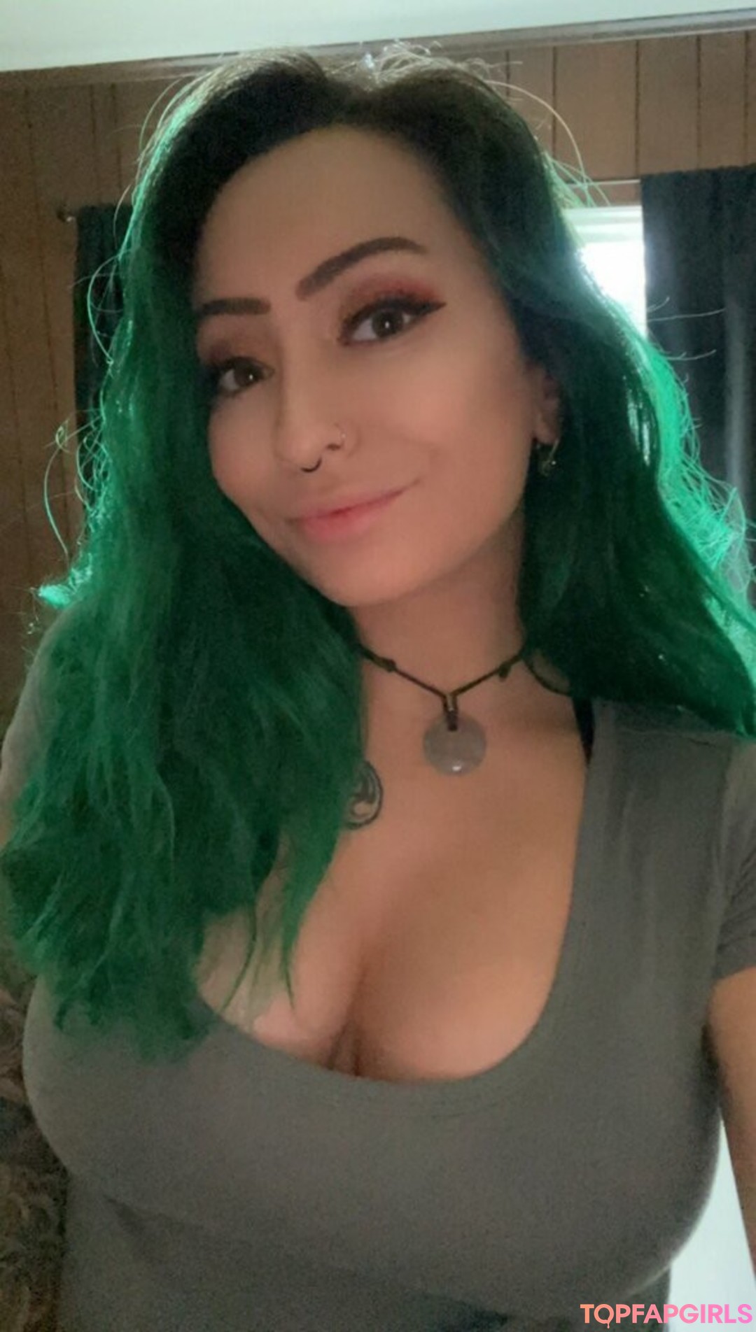 Photo nue de fuite OnlyFans de Alexxxandria23 #15 Photo nue de fuite OnlyFans de Alexxxandria23 #15